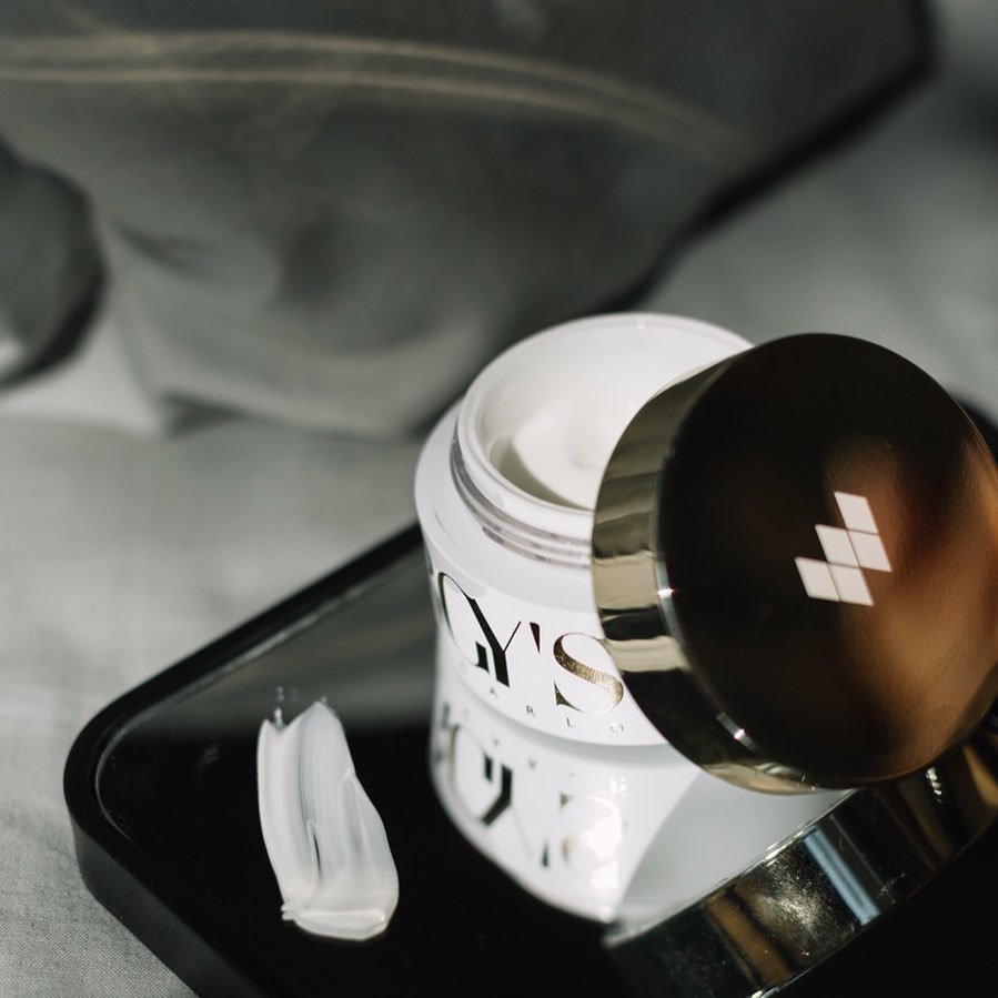 Extremely Nutritive Cream